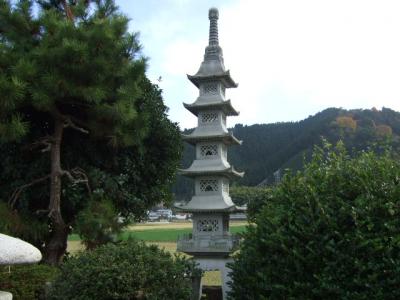 みかげ五重の塔火袋付　１３．０尺　細目