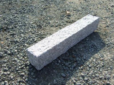 IF-35 ノミ縁石　100×100×600