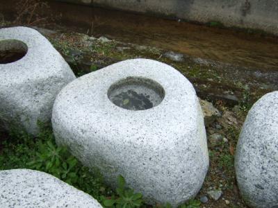 伊勢丸掘水鉢 ６寸