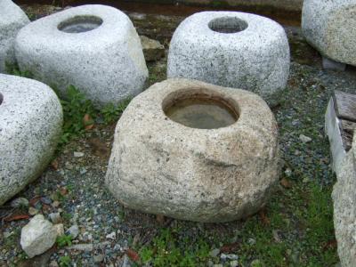 伊勢丸掘水鉢 ７寸