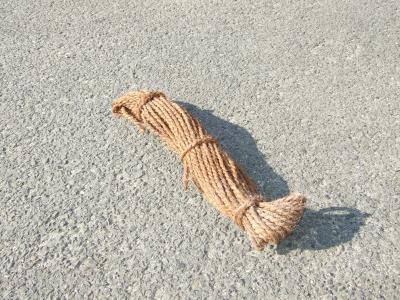 棕梠縄　赤　6mm