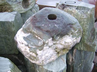 伊予青石　束石　自然　各寸法