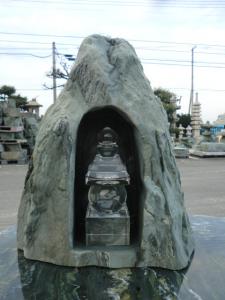 伊予青石祠