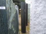 山西黒　六角門柱　φ300×1800